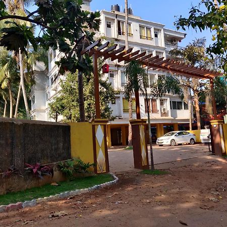 Luxury 2Bhk Apartment Near Calangute Baga Beach With Pool Екстериор снимка