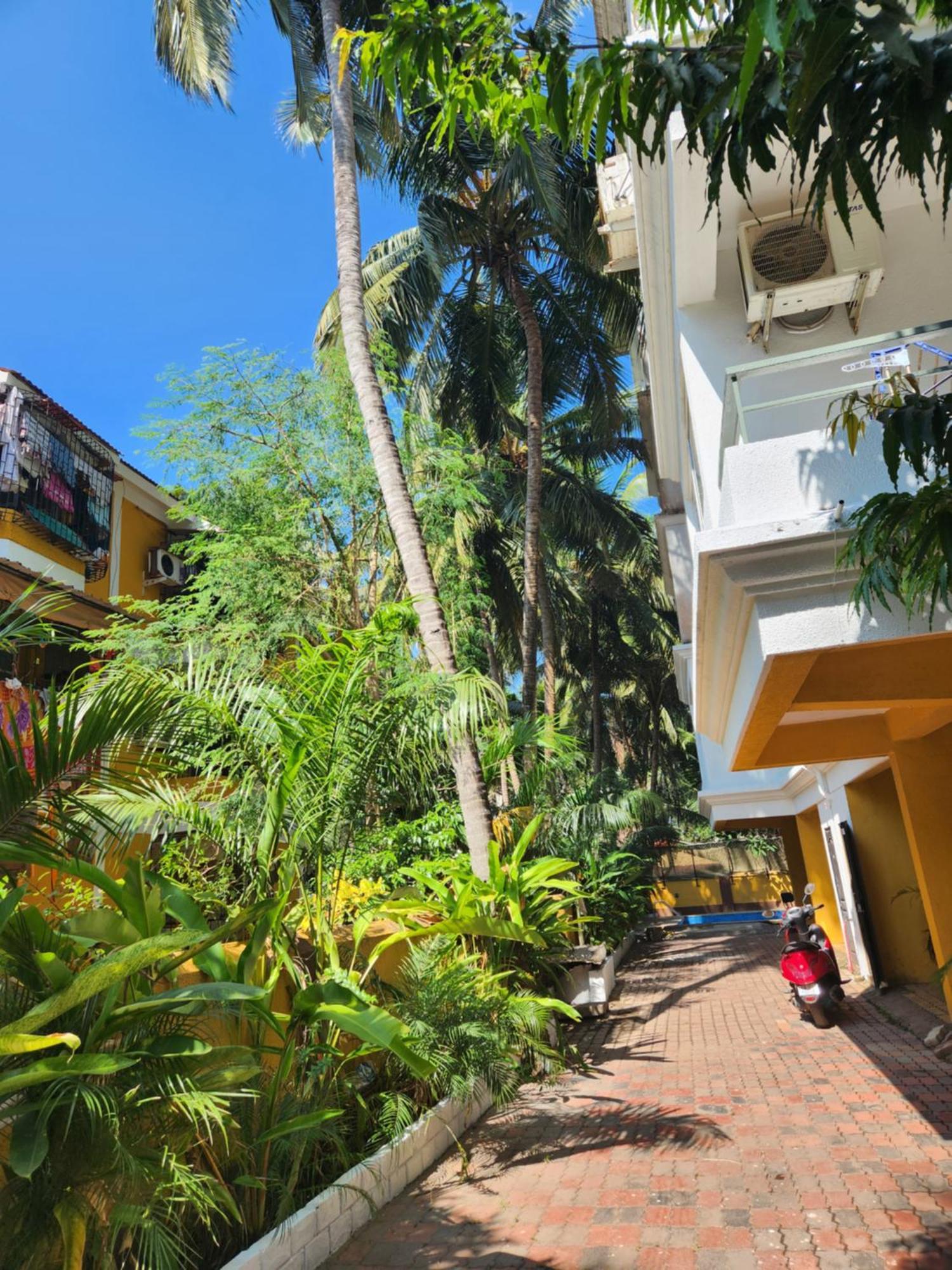 Luxury 2Bhk Apartment Near Calangute Baga Beach With Pool Екстериор снимка